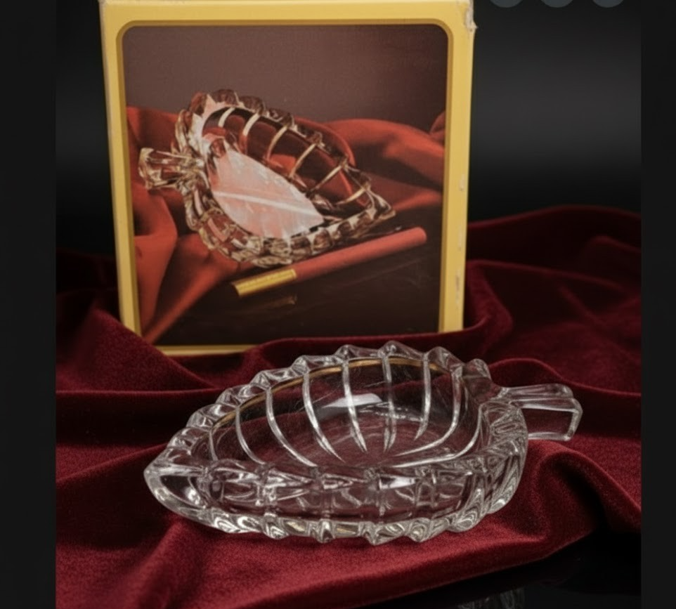 Vetreria di Borgonovo Glasblatt Aschenbecher 11cm Glas Vintage